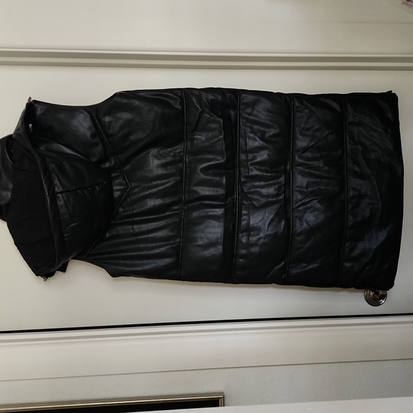 NWT 7 for All Mankind Black Faux Leather Long Puffer Vest Extra Small - Picture 6 of 15